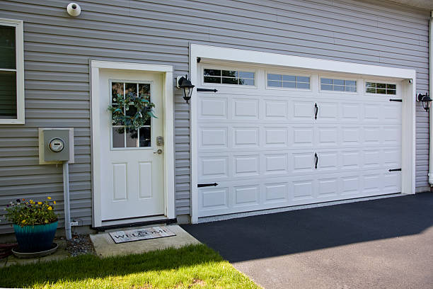 24/7 Emergency Garage Door Panel Replacement experts in Purcellville, VA